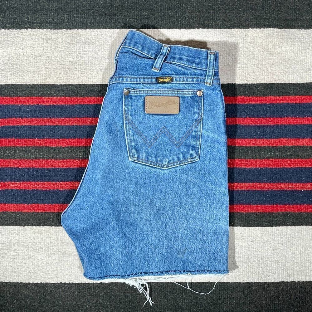 32w Vintage Wrangler Cutoffs